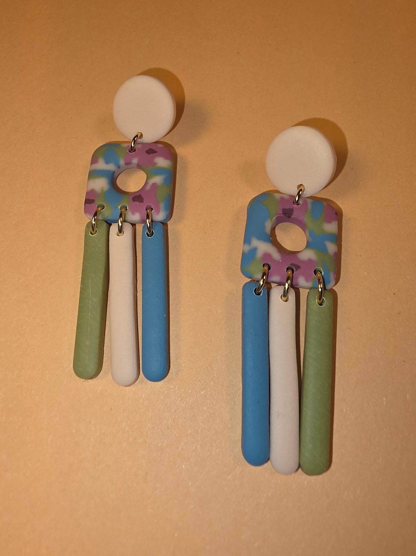 Pendientes SIMONA