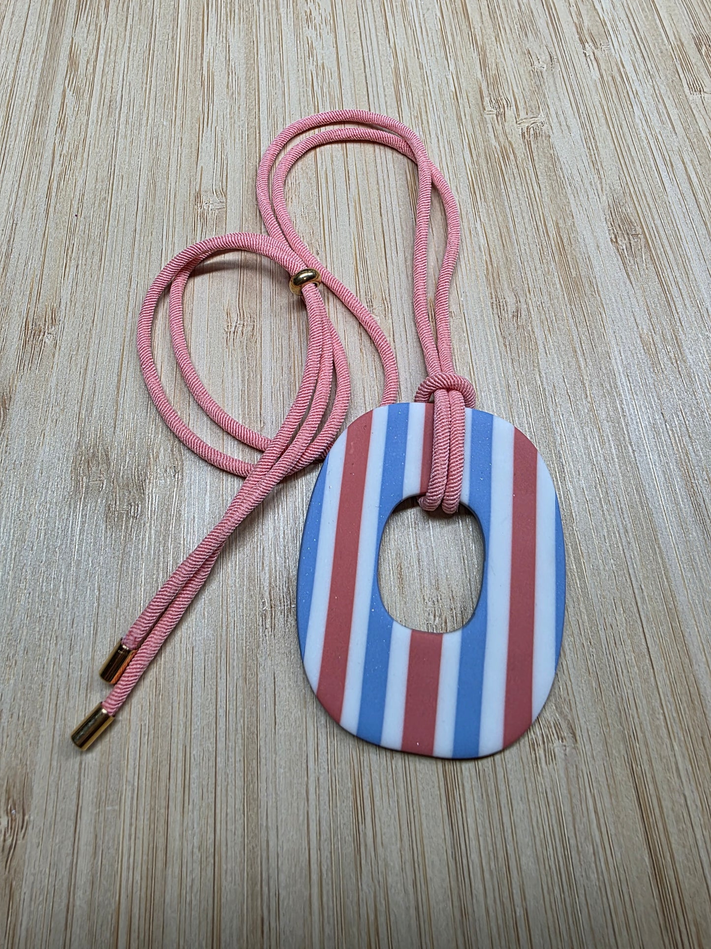 Collar Aurora