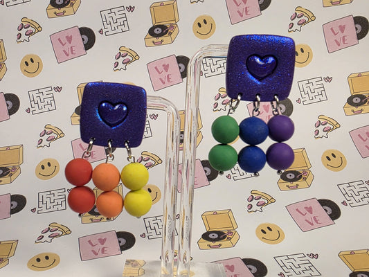 Pendientes LOVE IS LOVE