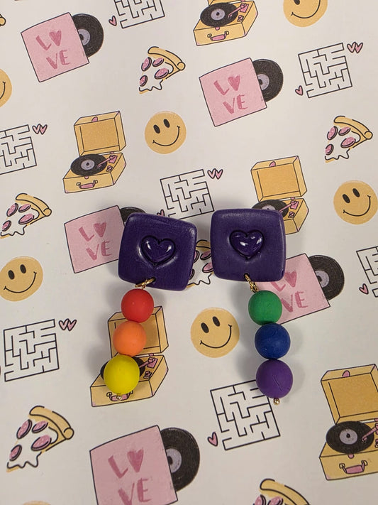 Pendientes LOVE IS LOVE