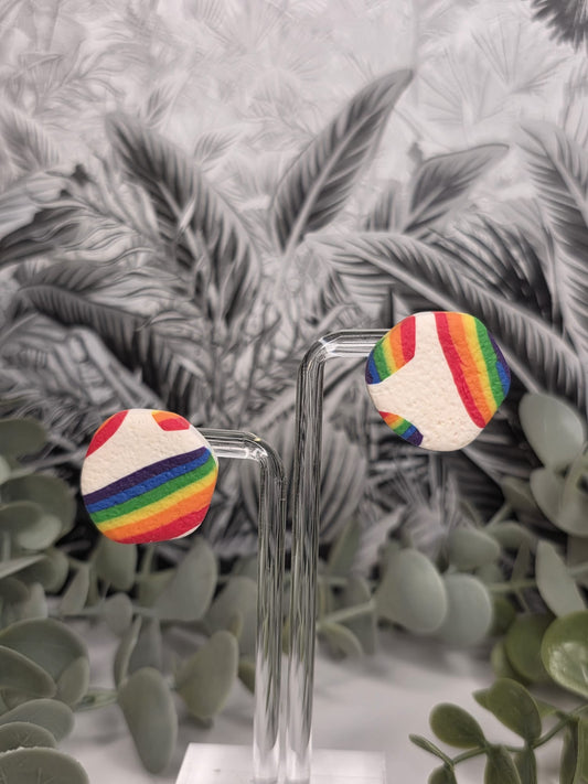 Pendientes LOVE IS LOVE