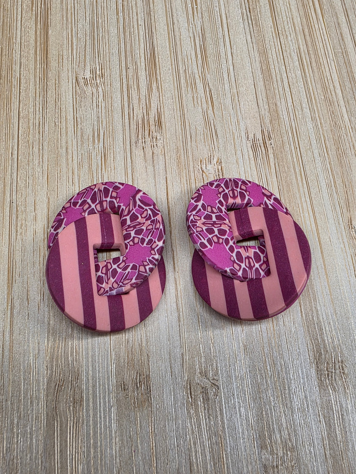 Pendientes PAOLA OFIURA